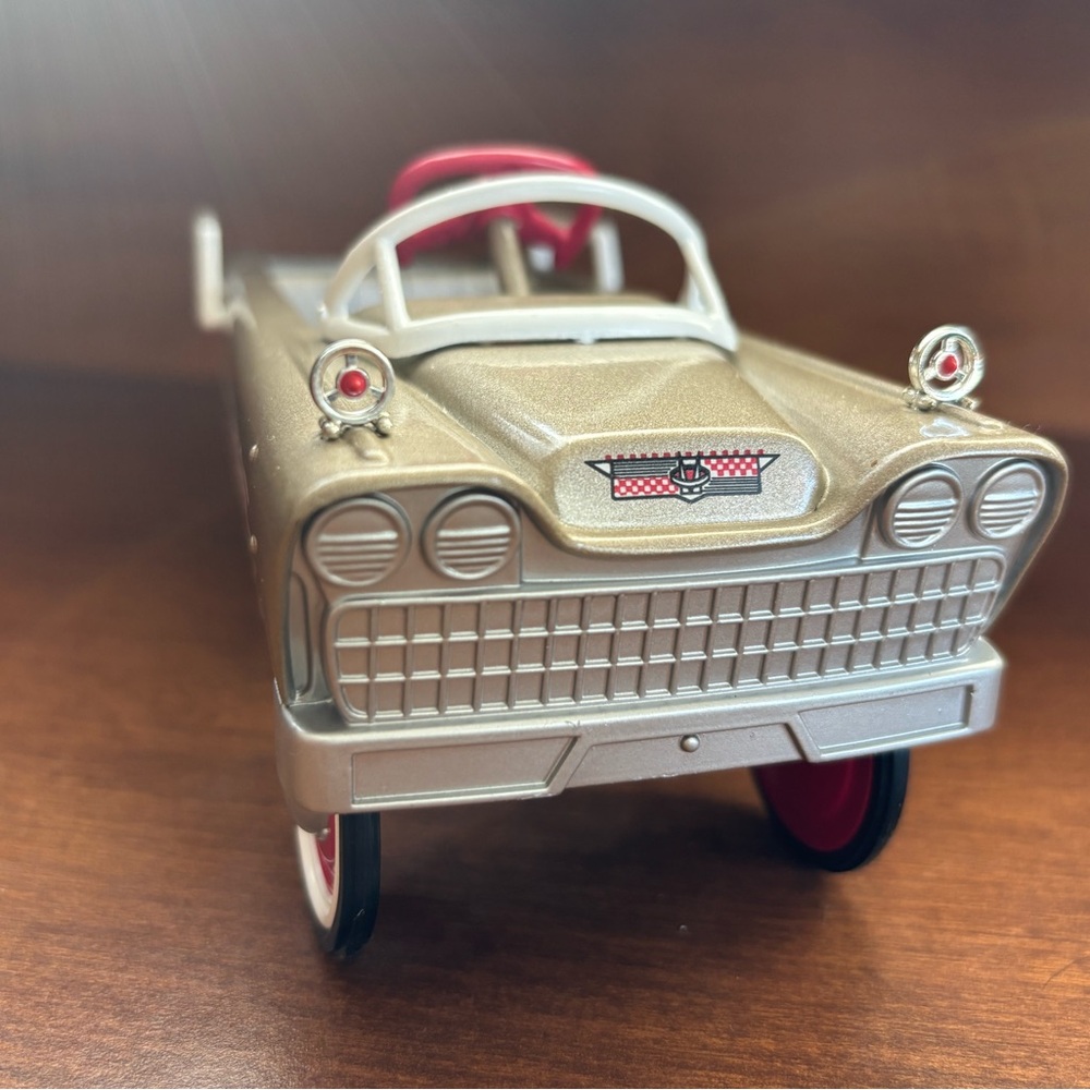 Hallmark Kiddie Car Classics 1961 Murray Circus Car Pedal